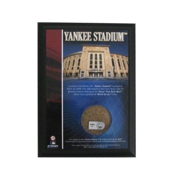 MLB Other - Mlb New York Yankees 2009 game used dirt plaque